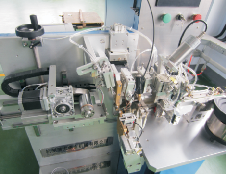 自動(dòng)焊齒機(jī) LTSP-600C